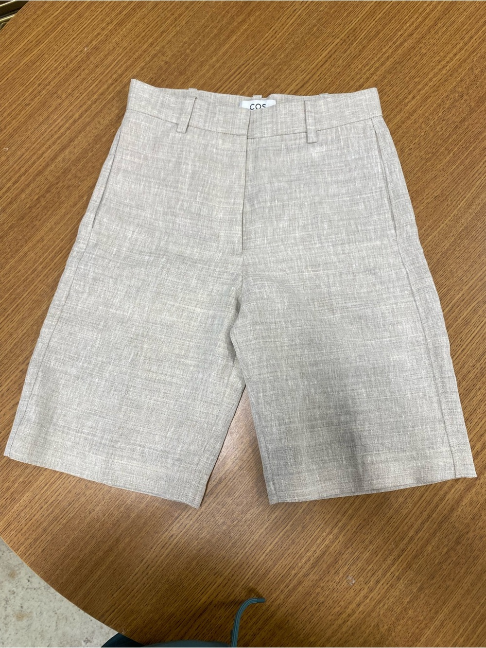 COS tailored Bermuda Shorts - Picture 5 of 10